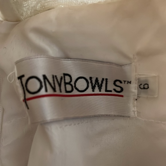 Tony Bowls sequin, tulle & mesh party dress size 6 - Picture 6 of 10